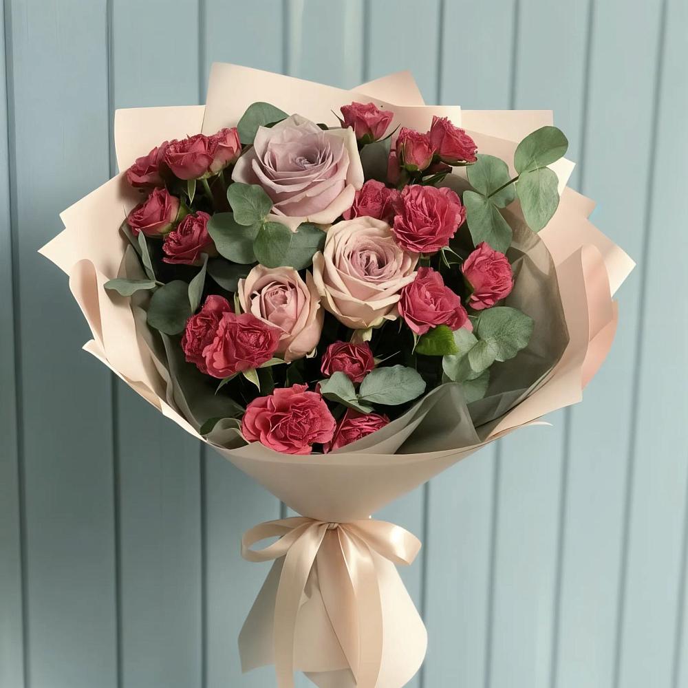 Букет цветов из: Гвоздики и Розы в Водоразделе