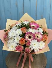 Букет цветов из:  Розы, Герберы и Хризантемы в Водоразделе
