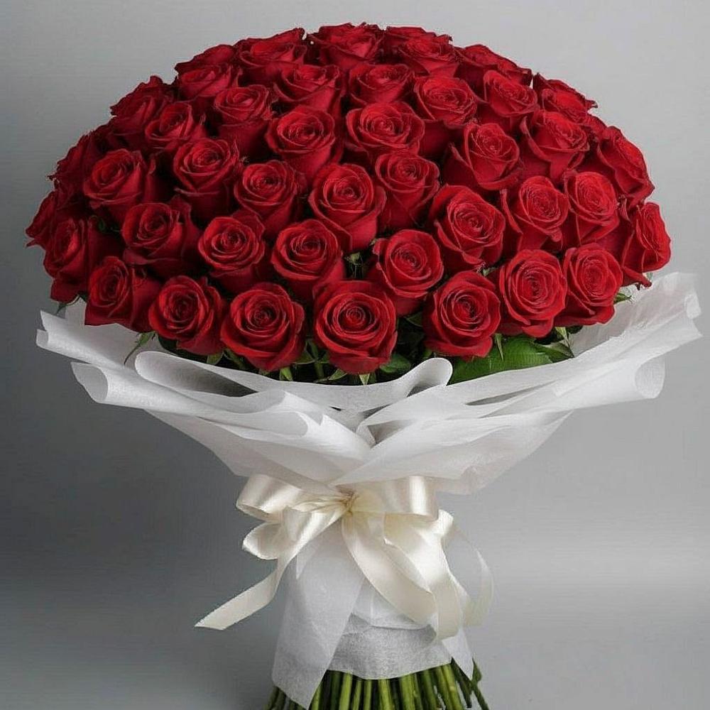 Букет 101 Красная роза Блэк Мэджик в Водоразделе