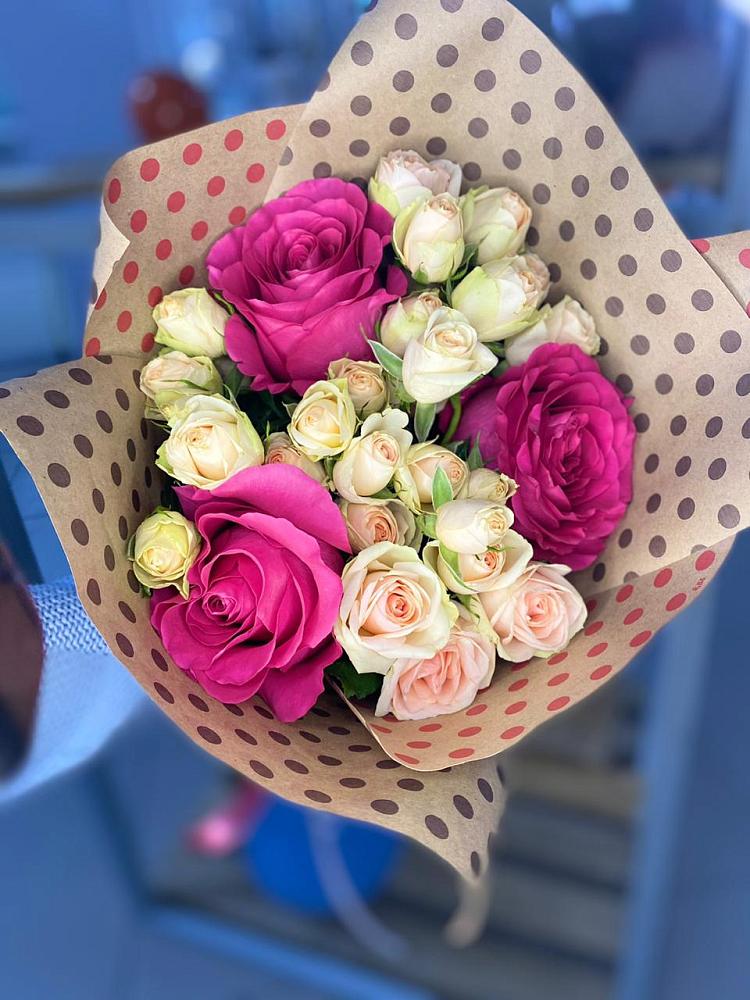 Букет цветов из: Розы в Водоразделе