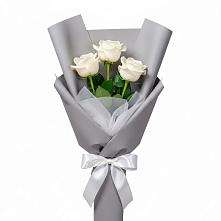 Букет 3 белые розы в Водоразделе