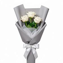 Букет 3 белые розы в Водоразделе
