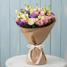 Букет цветов из:  Лизиантусы в Водоразделе